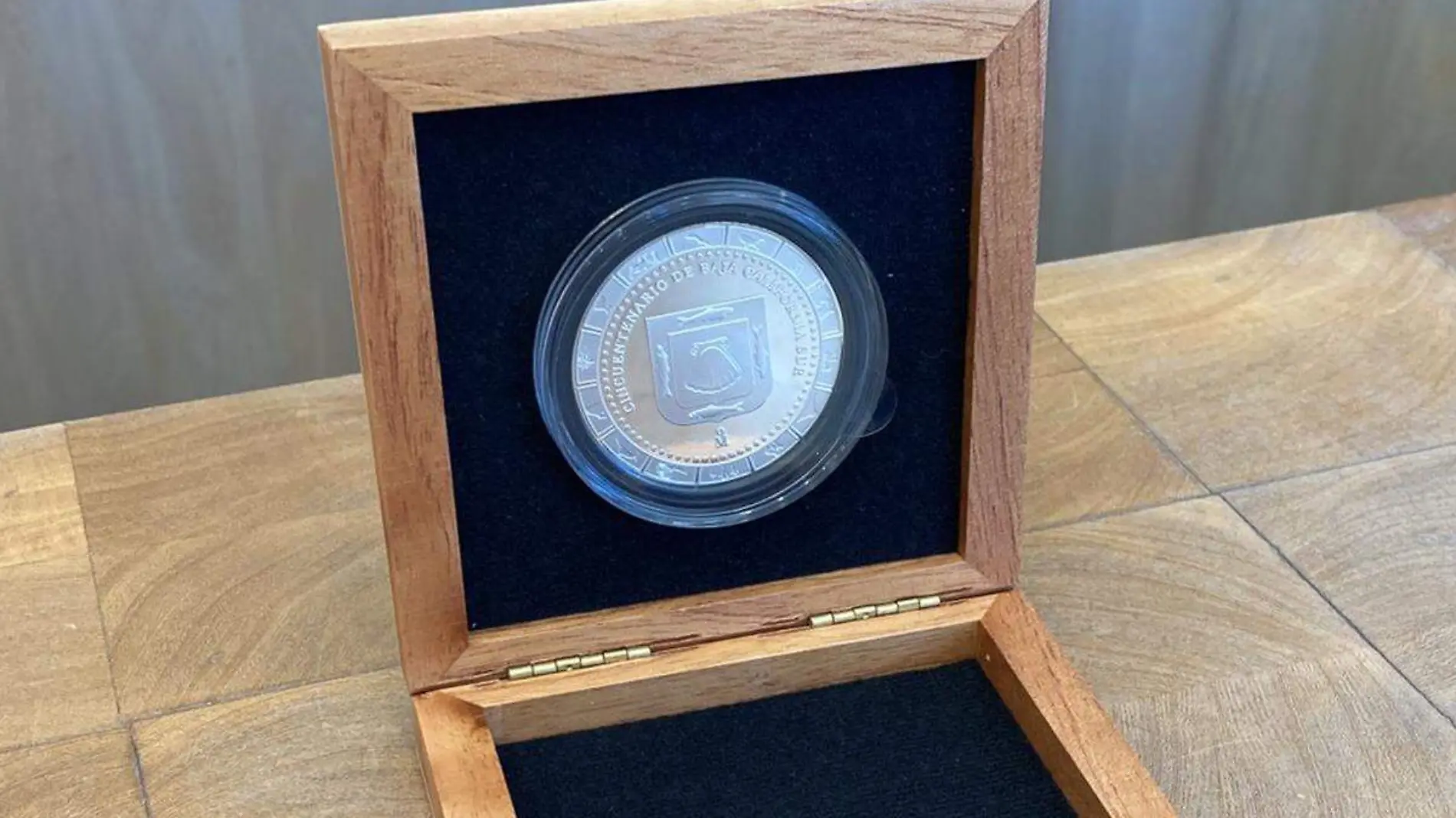 Moneda conmemorativa BCS